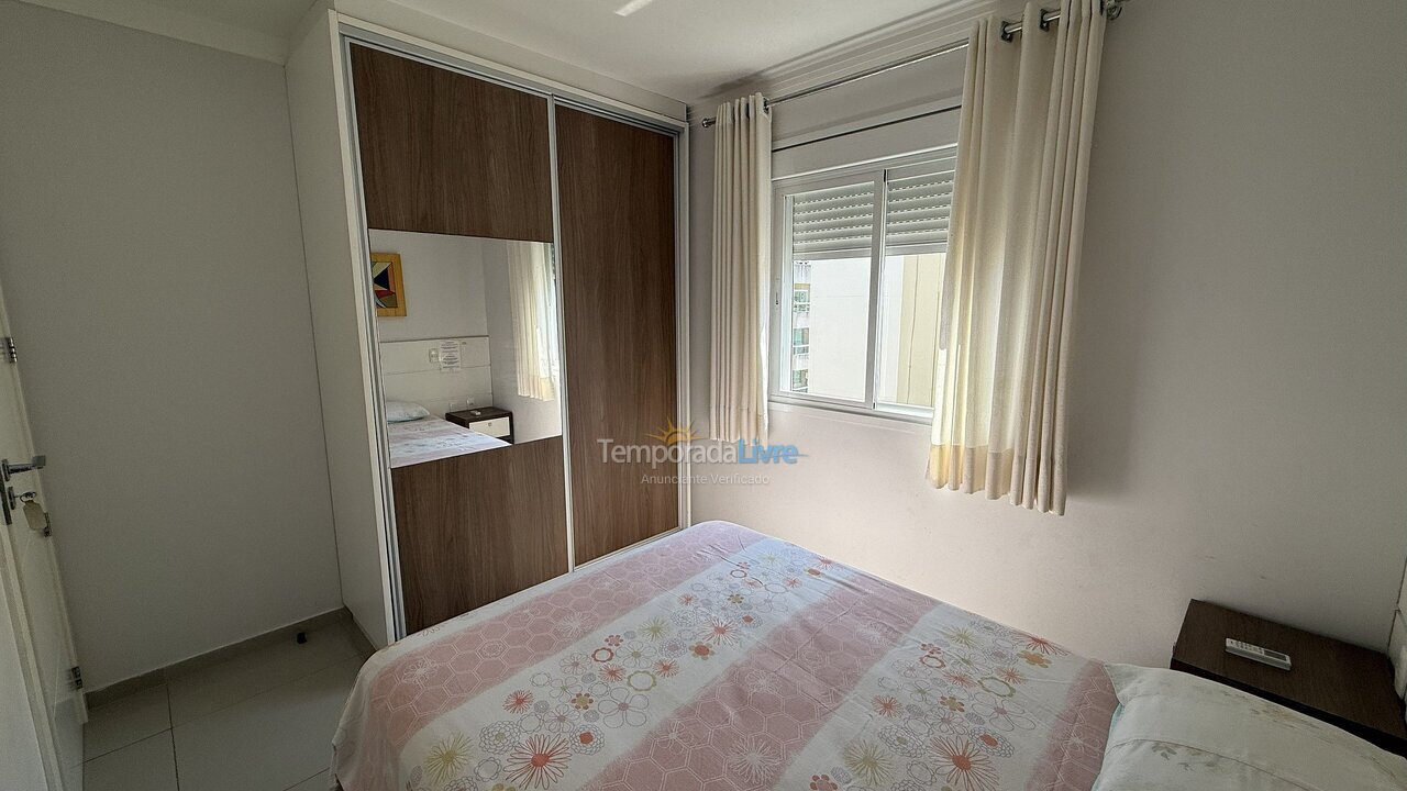 Apartamento para aluguel de temporada em Bombinhas (Praia de Bombas)