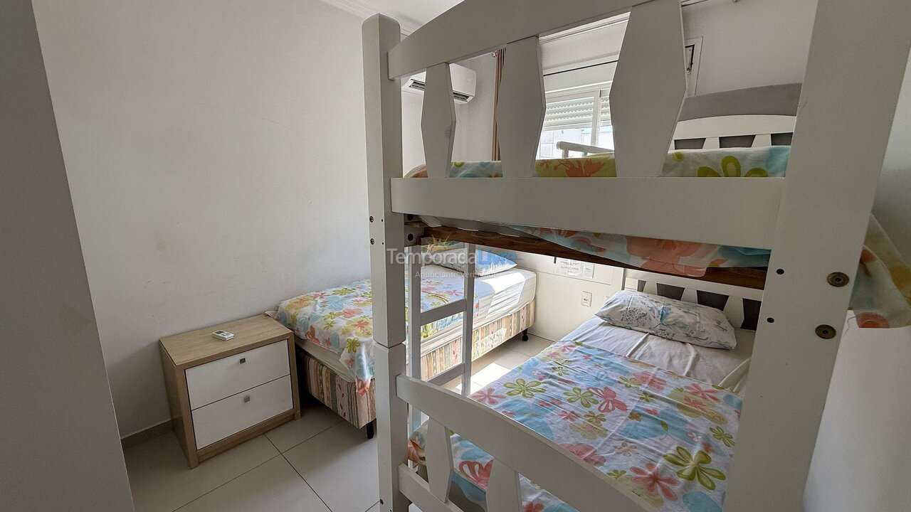 Apartamento para aluguel de temporada em Bombinhas (Praia de Bombas)