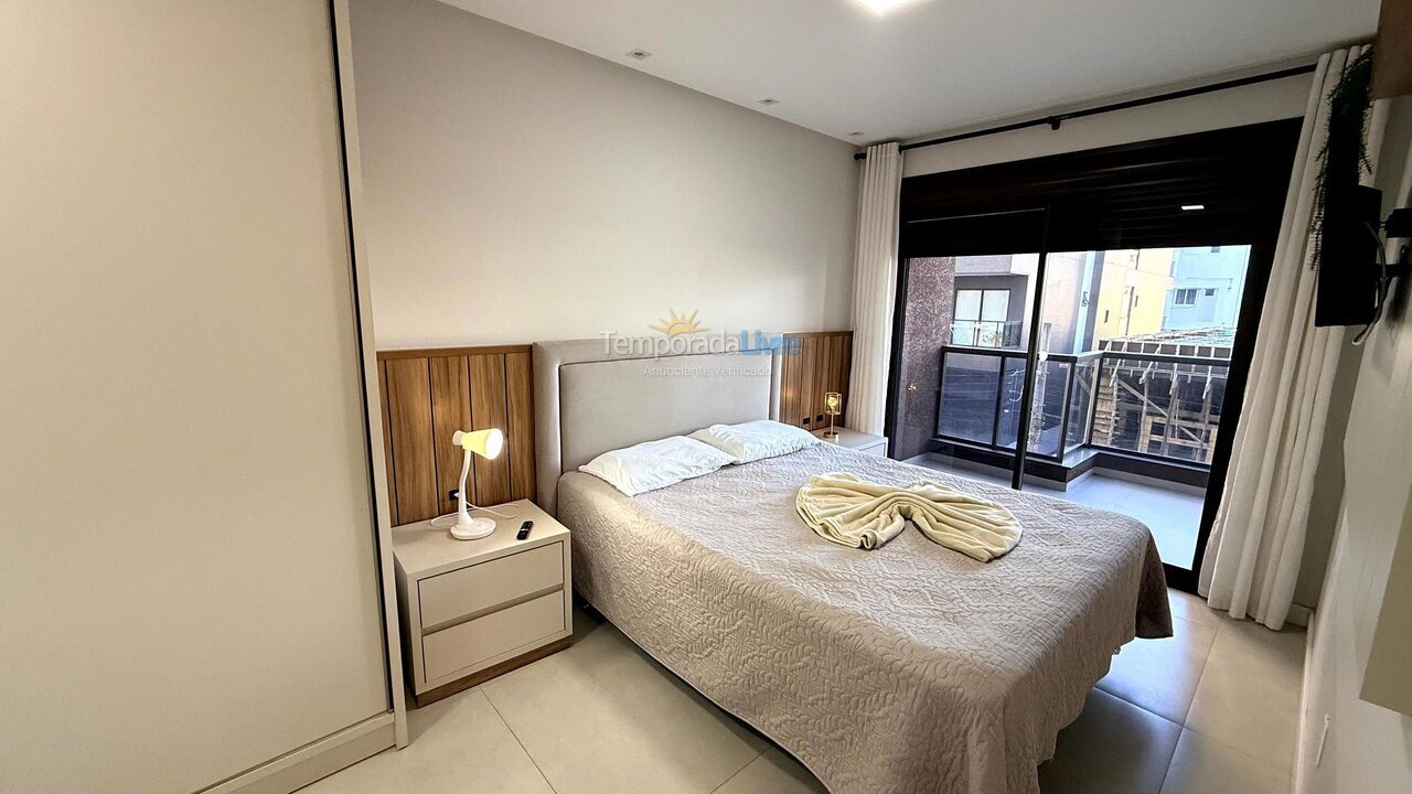 Apartment for vacation rental in Bombinhas (Praia de Bombas)