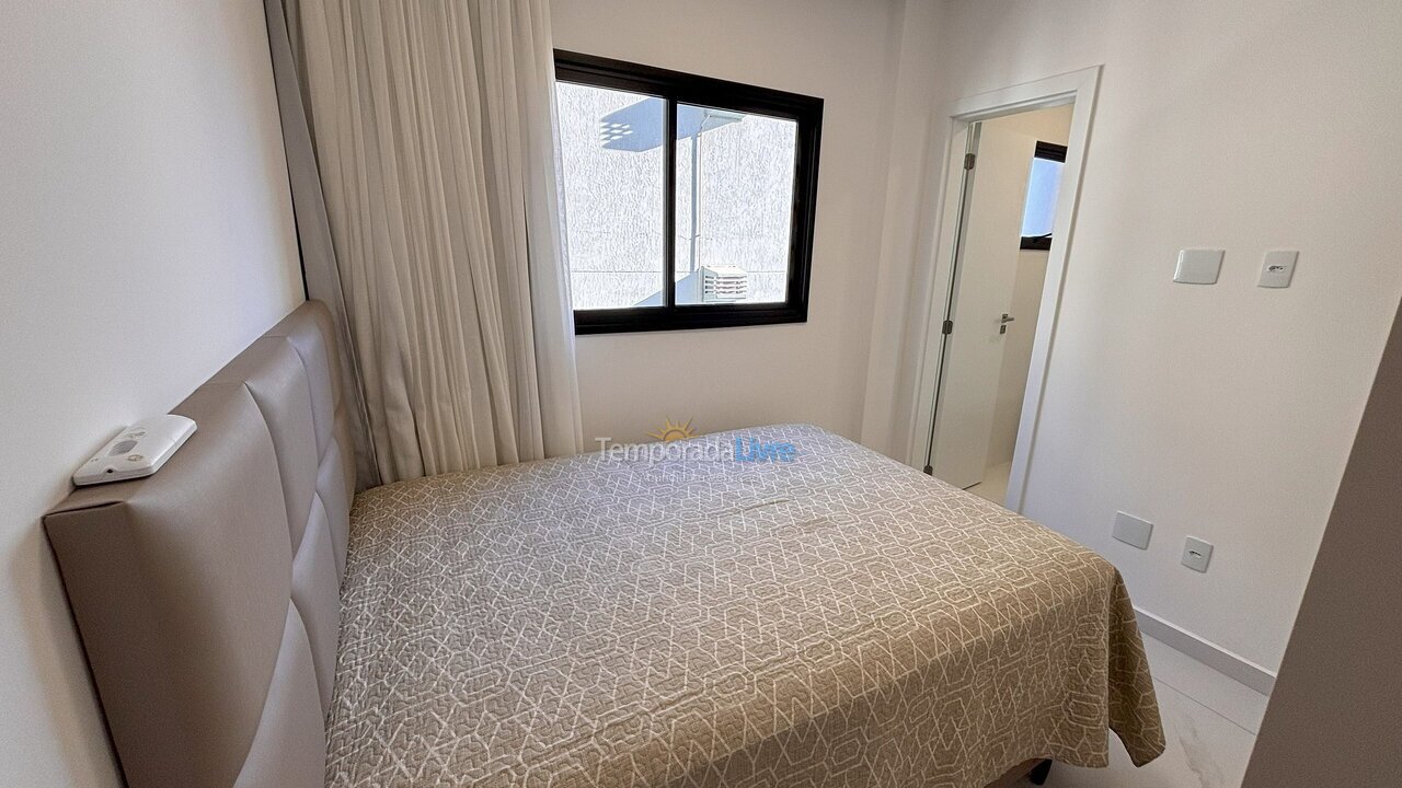 Apartamento para aluguel de temporada em Bombinhas (Praia de Bombas)