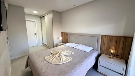 016- 2-bedroom apartment in Bombas