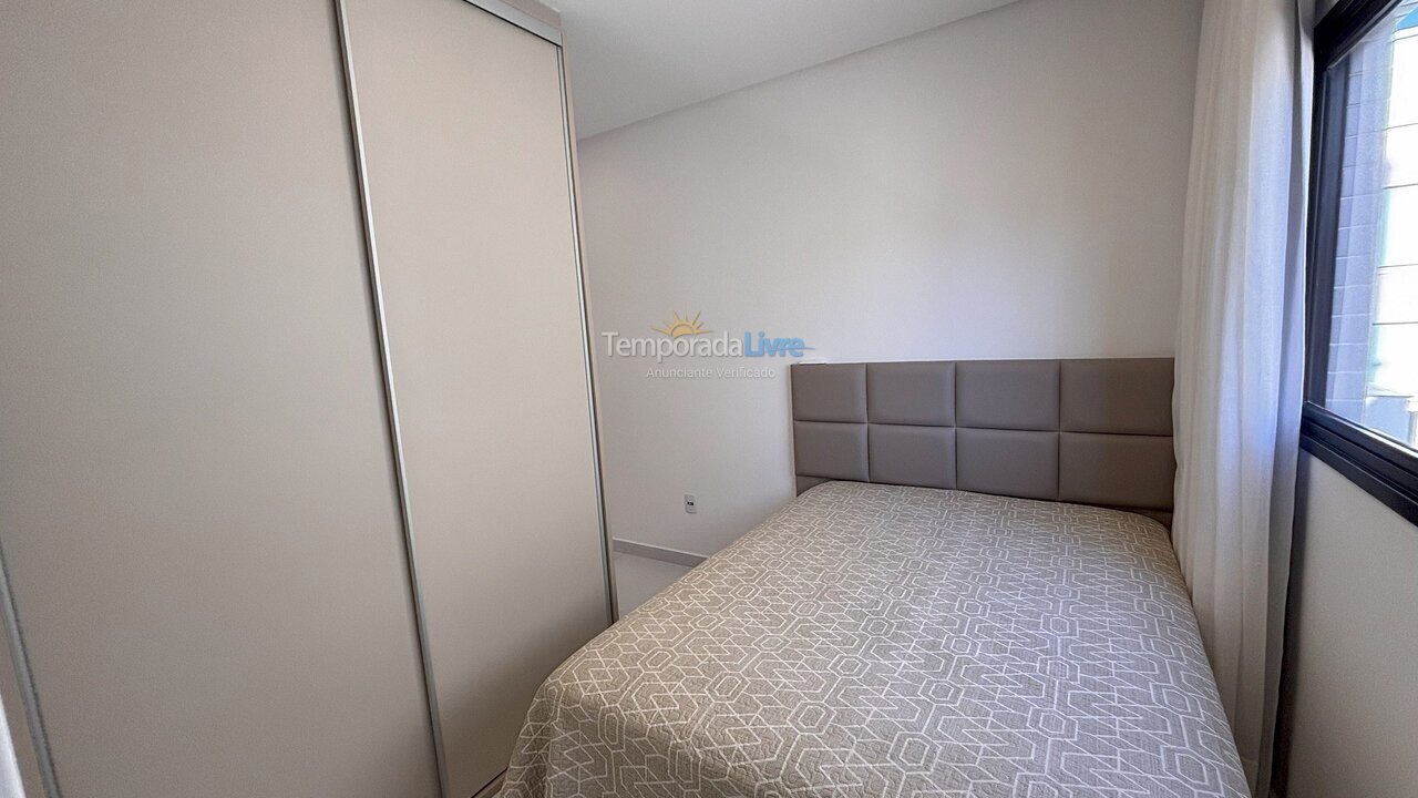 Apartamento para aluguel de temporada em Bombinhas (Praia de Bombas)