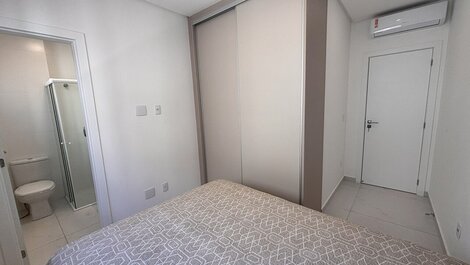 022- Apartamento 3 Suítes a 50m da Praia de Bombas