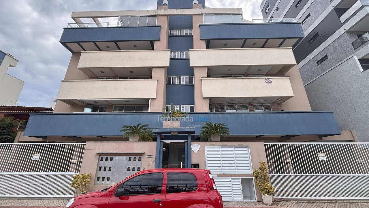 Apartment for vacation rental in Bombinhas (Praia de Bombas)