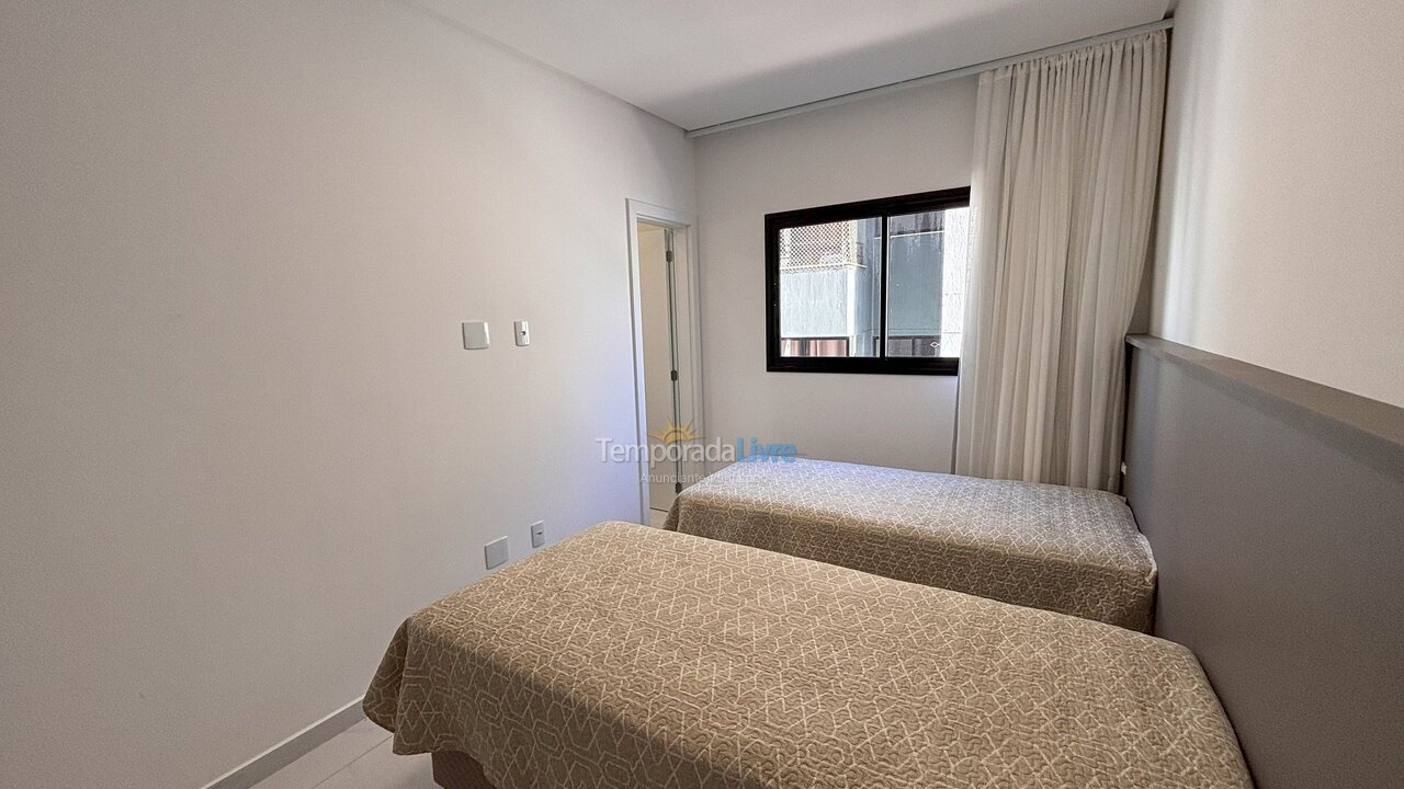 Apartamento para aluguel de temporada em Bombinhas (Praia de Bombas)