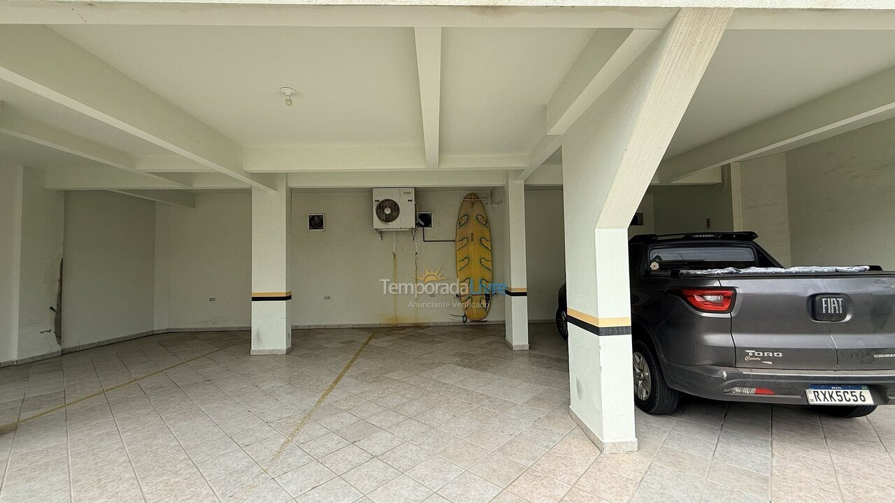 Apartment for vacation rental in Bombinhas (Praia de Bombas)