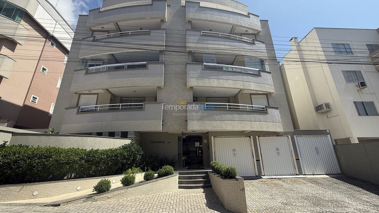 Apartamento para aluguel de temporada em Bombinhas (Praia de Bombas)