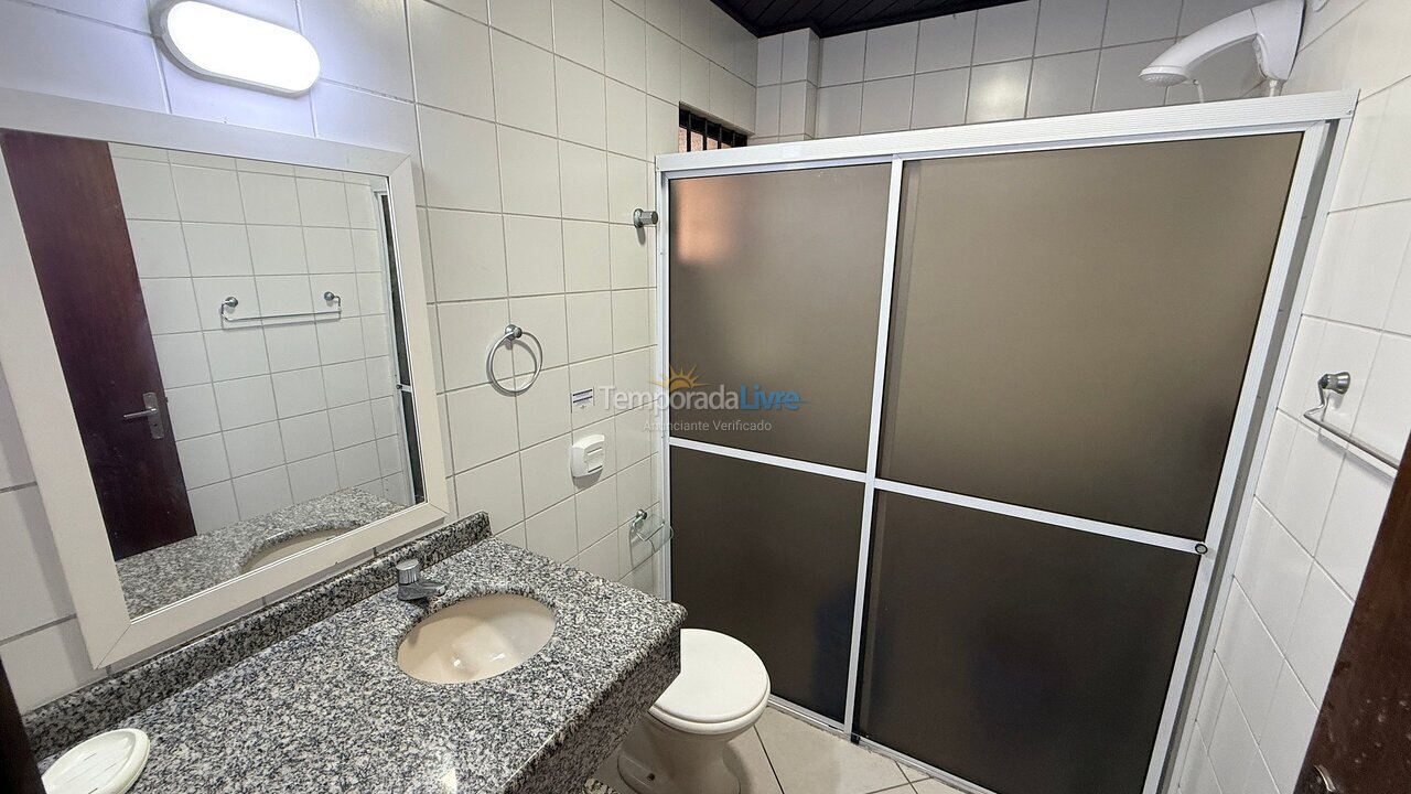Apartment for vacation rental in Bombinhas (Praia de Bombas)