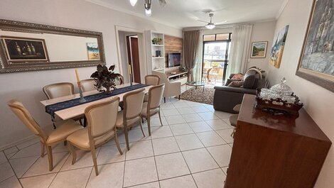 174B - Apartamento de 3 habitaciones a 50 metros del mar en Bombas Beach.