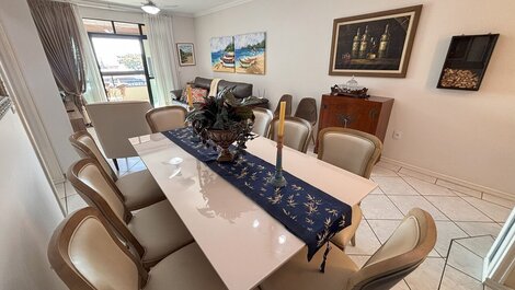 174B - Apartamento de 3 habitaciones a 50 metros del mar en Bombas Beach.