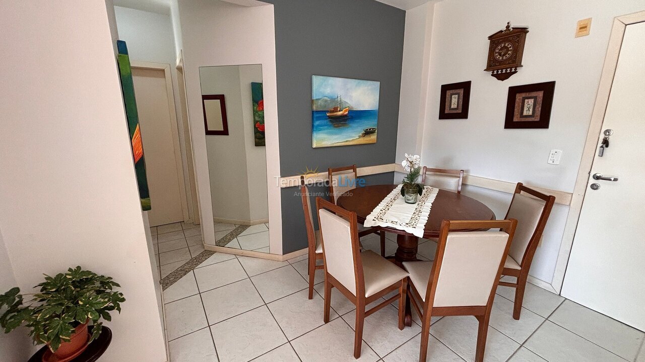 Apartamento para aluguel de temporada em Bombinhas (Praia de Bombas)