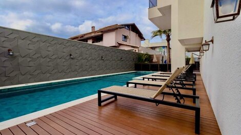 Cobertura 3 Suítes com Vista Mar | Bombas