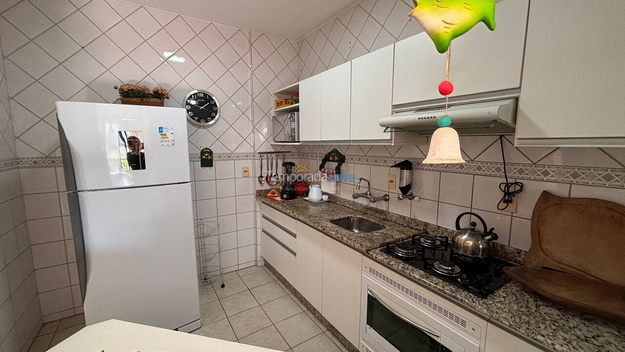 Apartamento para aluguel de temporada em Bombinhas (Praia de Bombas)
