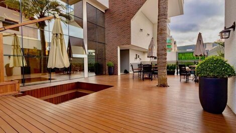 Cobertura 3 Suítes com Vista Mar | Bombas