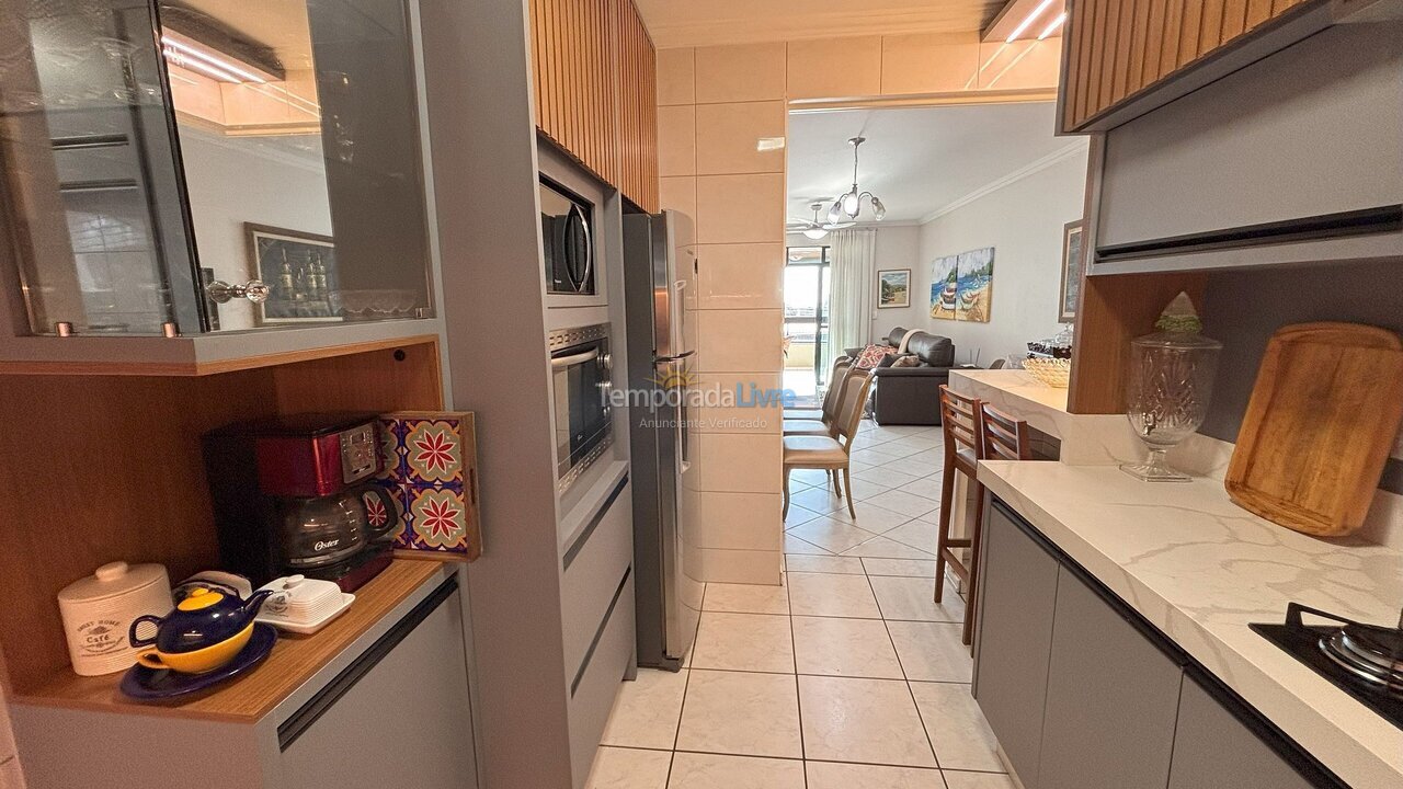 Apartamento para alquiler de vacaciones em Bombinhas (Praia de Bombas)