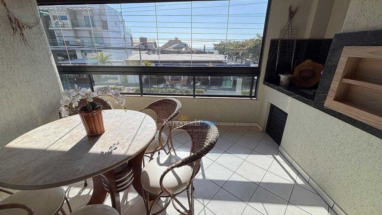 Apartamento para alquiler de vacaciones em Bombinhas (Praia de Bombas)