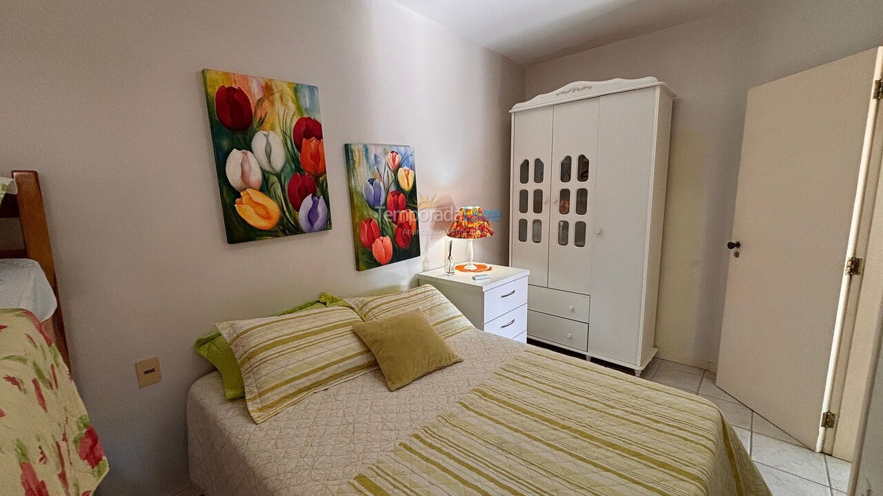 Apartamento para aluguel de temporada em Bombinhas (Praia de Bombas)