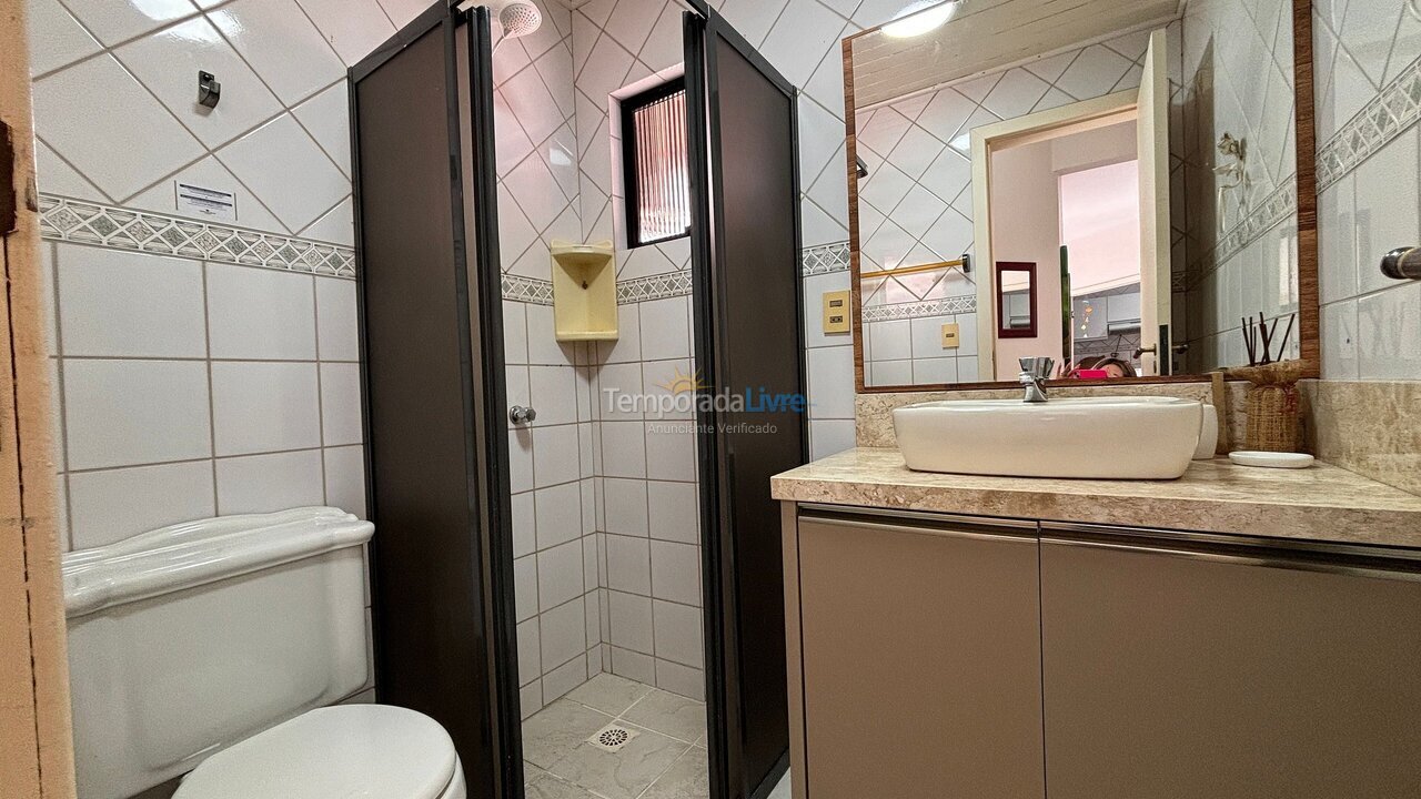 Apartamento para aluguel de temporada em Bombinhas (Praia de Bombas)