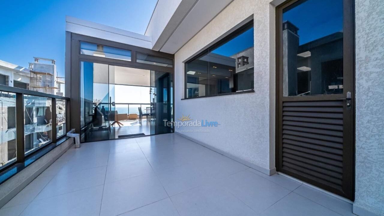 Apartamento para aluguel de temporada em Bombinhas (Praia de Bombas)