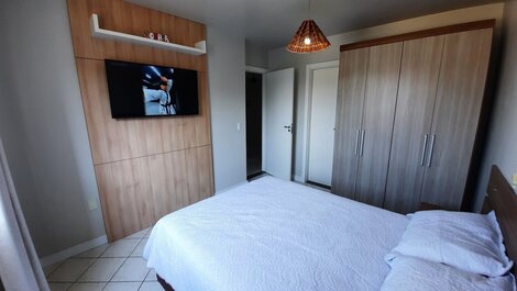 256 - Apto em Bombas | 2 Quartos a 120m da Praia