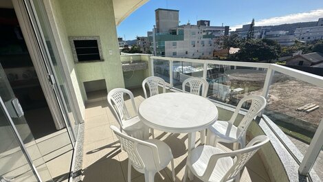 L020 - Apartment with sea view 80 meters from the beach in...