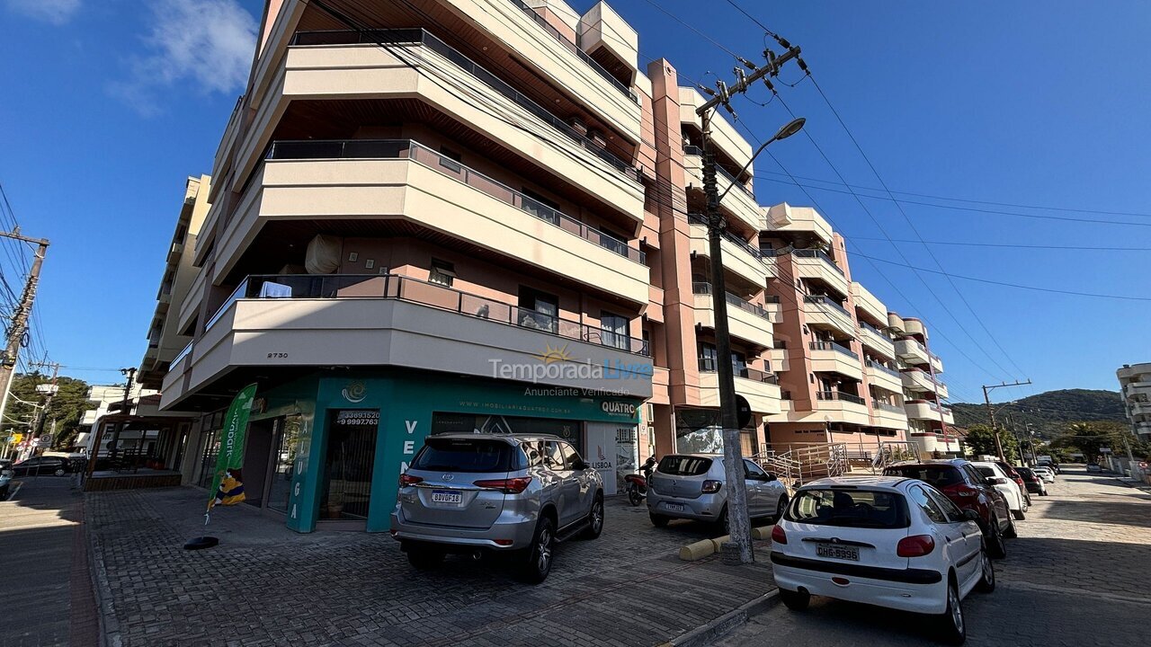 Apartamento para aluguel de temporada em Bombinhas (Praia de Bombas)