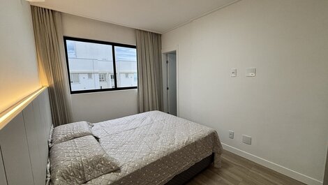 L010A - Apartamento con 3 suites, a 100 metros de la playa en Canto Grande.