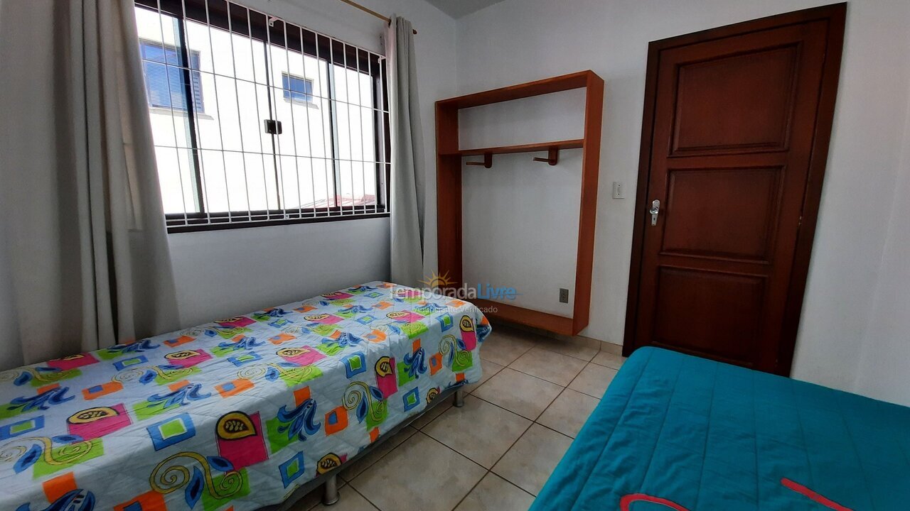 Casa para alquiler de vacaciones em Bombinhas (Praia de Bombas)