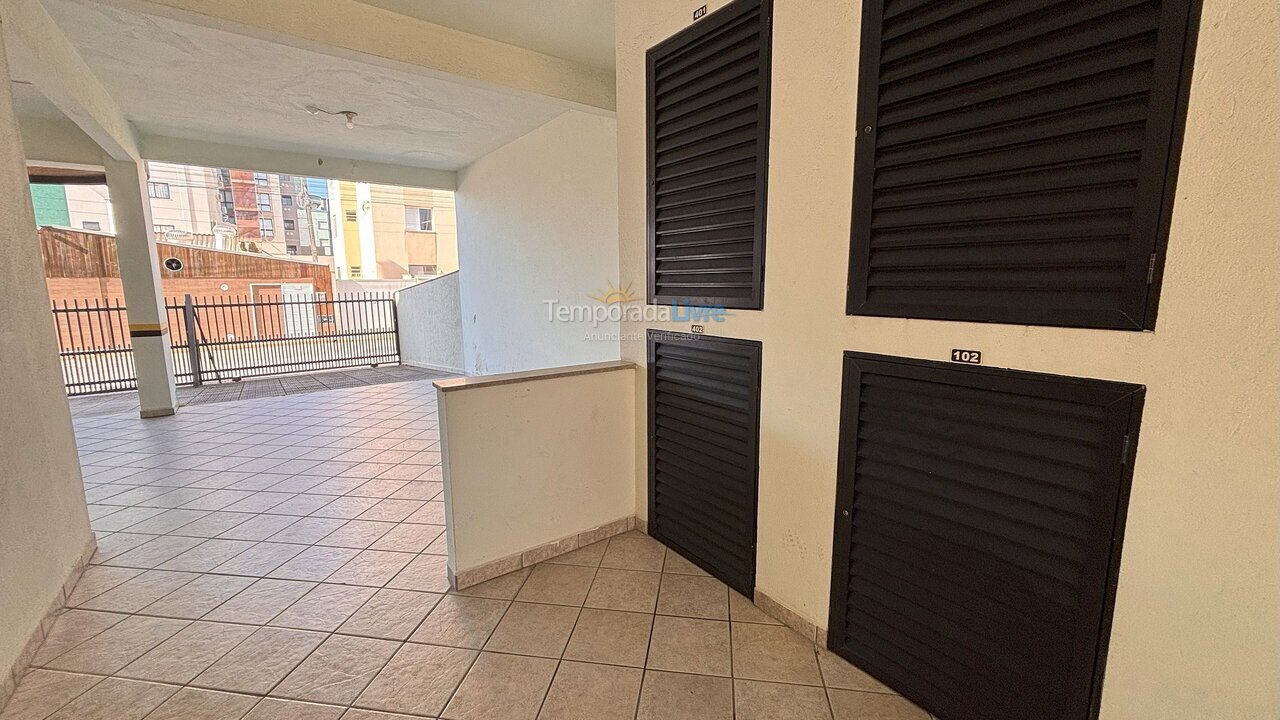 Apartamento para alquiler de vacaciones em Bombinhas (Praia de Bombas)