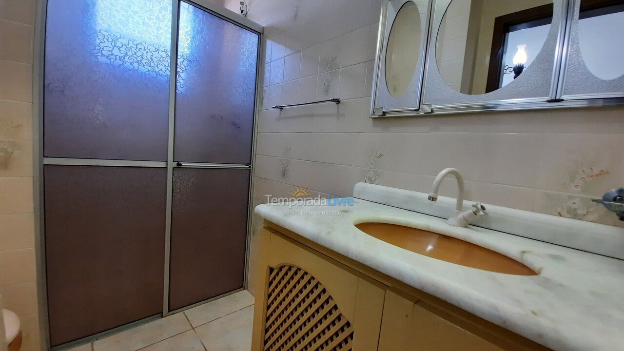 Casa para alquiler de vacaciones em Bombinhas (Praia de Bombas)
