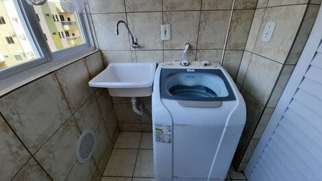 256 - Apto em Bombas | 2 Quartos a 120m da Praia