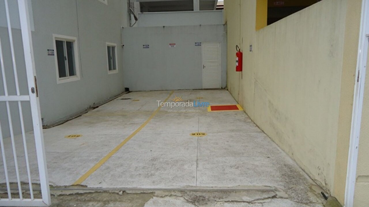 Apartamento para aluguel de temporada em Bombinhas (Praia de Bombas)