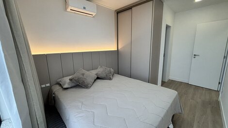 L010A - Apartamento con 3 suites, a 100 metros de la playa en Canto Grande.