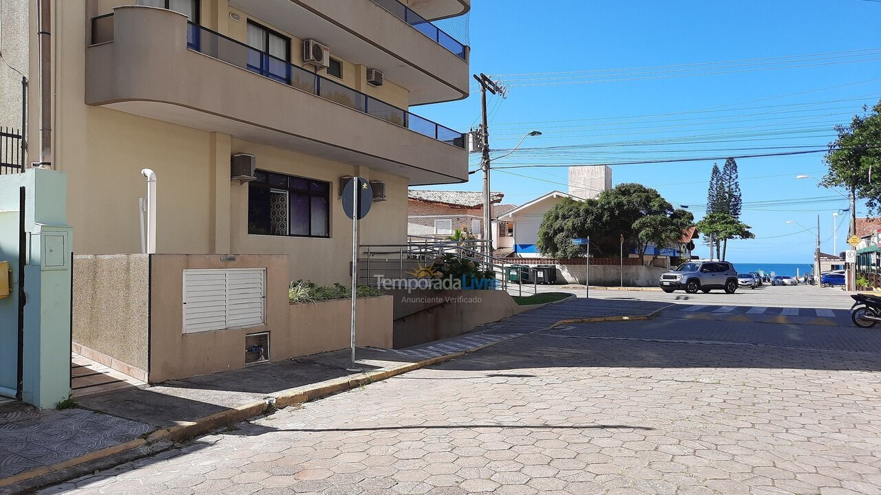 Casa para alquiler de vacaciones em Bombinhas (Praia de Bombas)