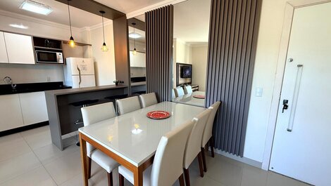 141A - 2-Bedroom Apartment 200m from Bombinhas Beach