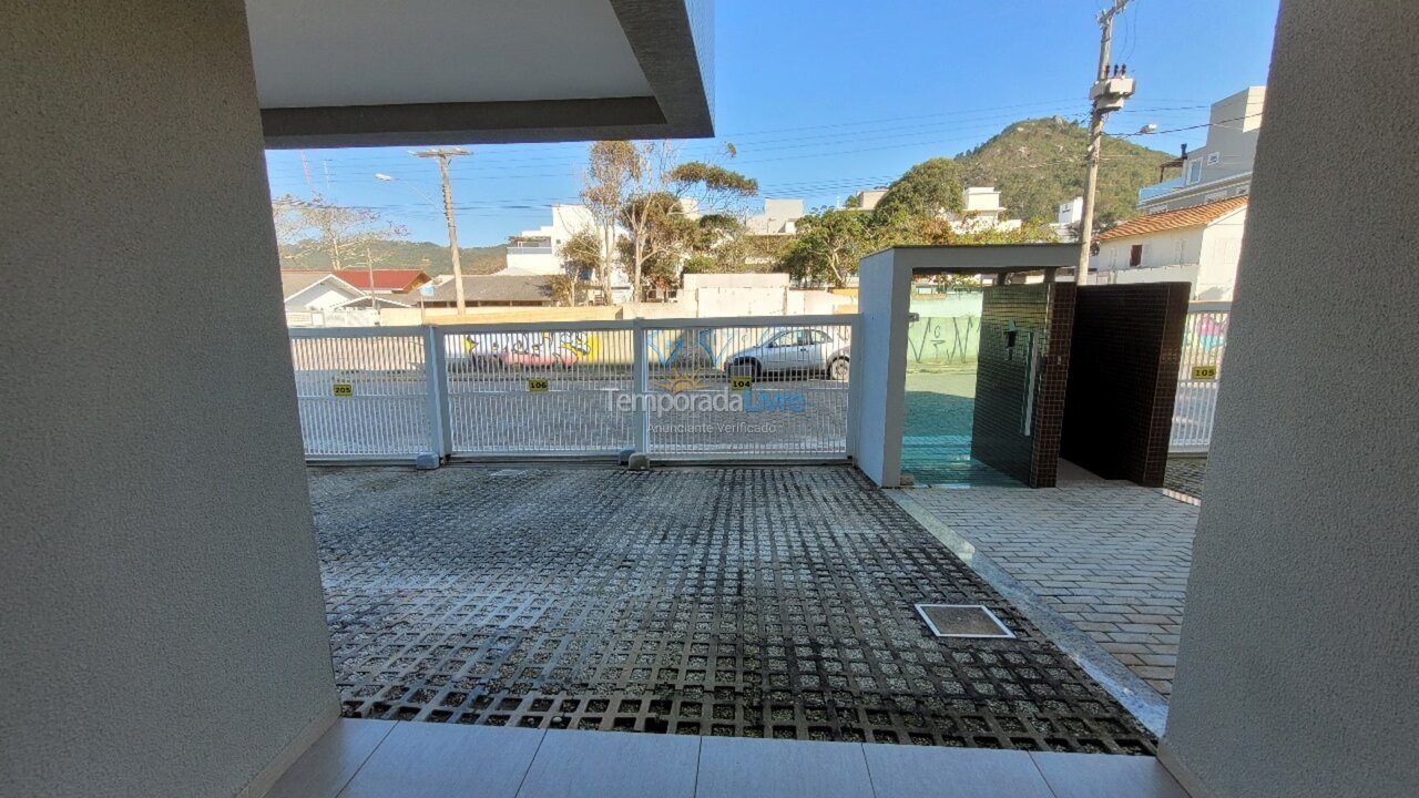 Apartment for vacation rental in Bombinhas (Canto Grande)