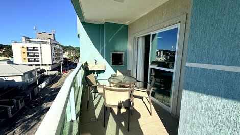 141A - 2-Bedroom Apartment 200m from Bombinhas Beach