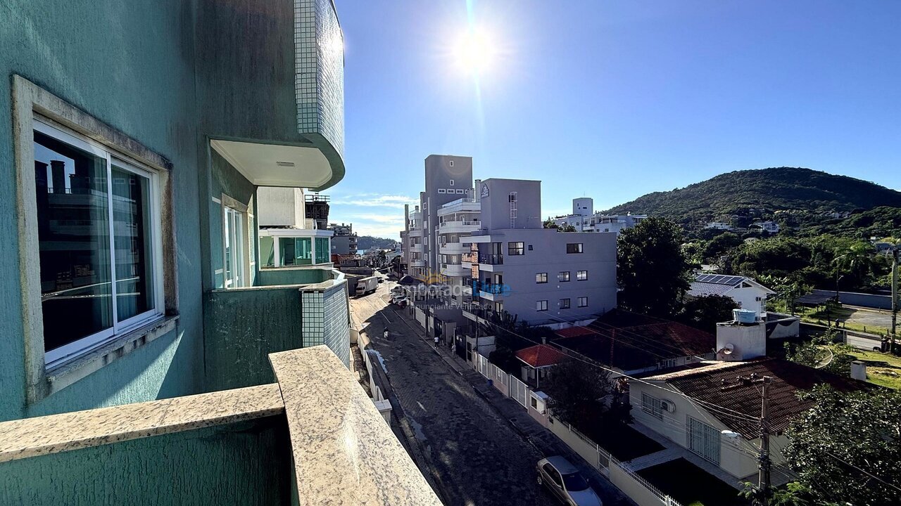 Apartment for vacation rental in Bombinhas (Praia de Bombinhas)