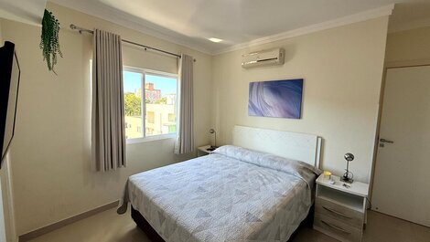 141A - 2-Bedroom Apartment 200m from Bombinhas Beach