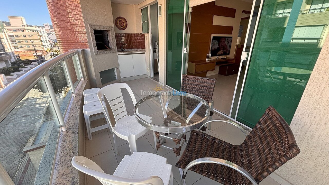 Apartment for vacation rental in Bombinhas (Praia de Bombas)