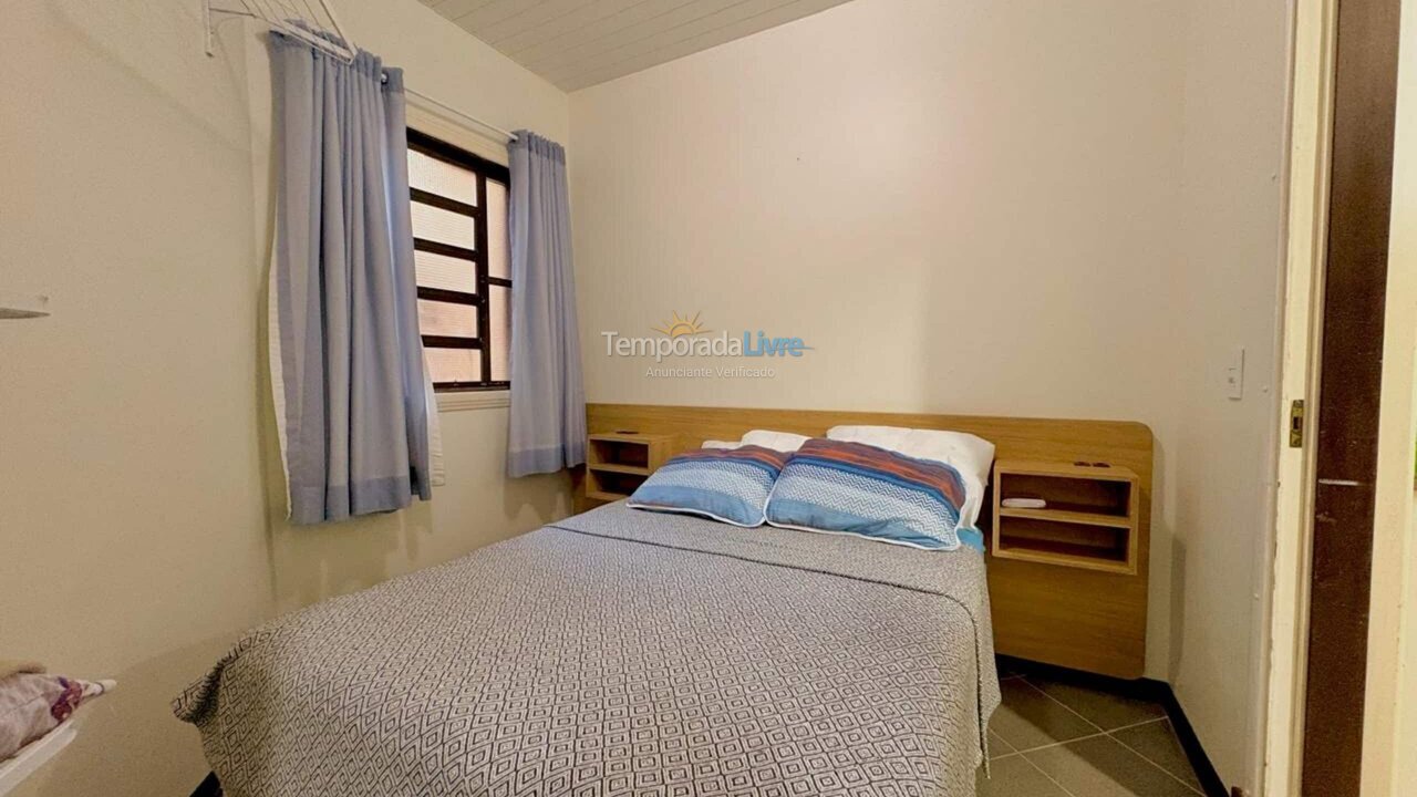 Casa para alquiler de vacaciones em Bombinhas (Praia de Bombas)