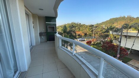 180- Penthouse for 6 people 50 meters from Bombas Beach