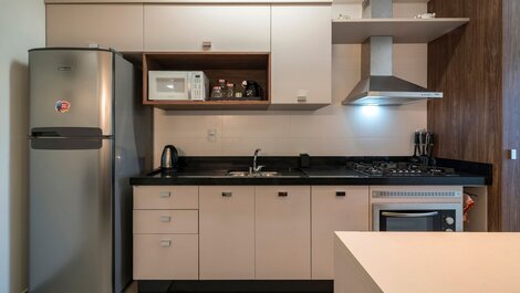 L004 - Garden Apartment 250m from the Sea in Canto Grande