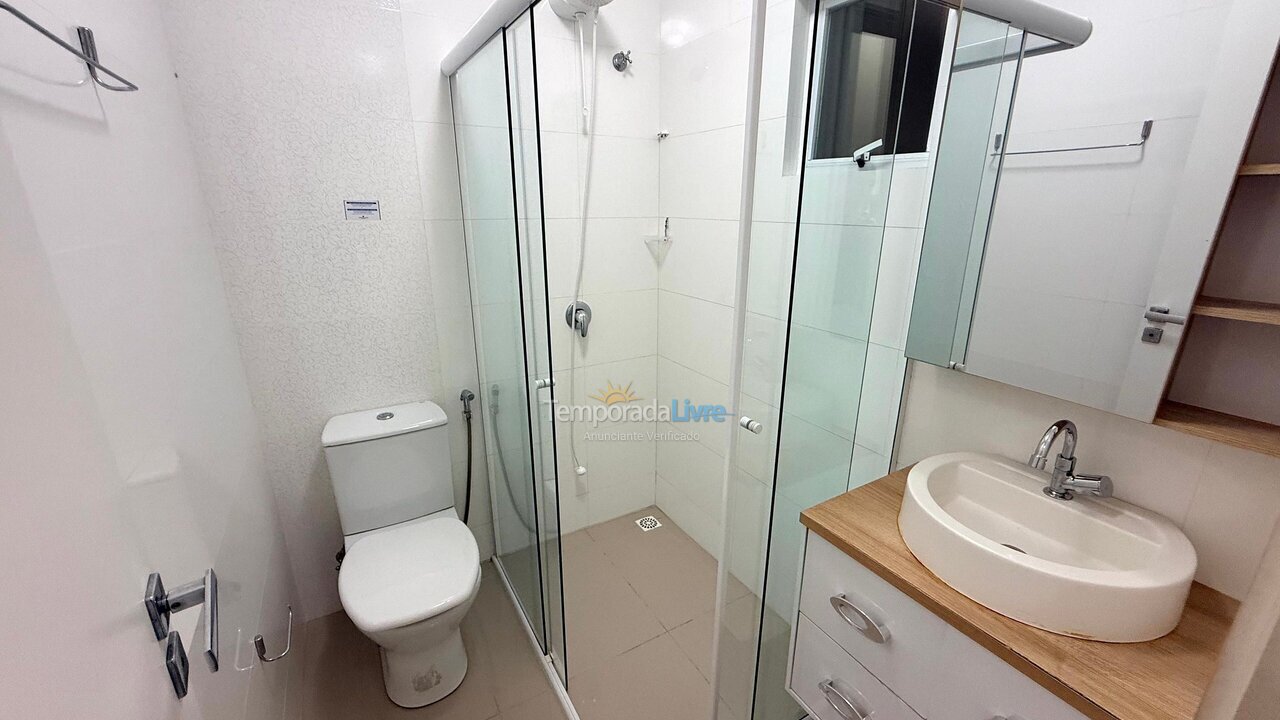 Apartment for vacation rental in Bombinhas (Praia de Bombinhas)