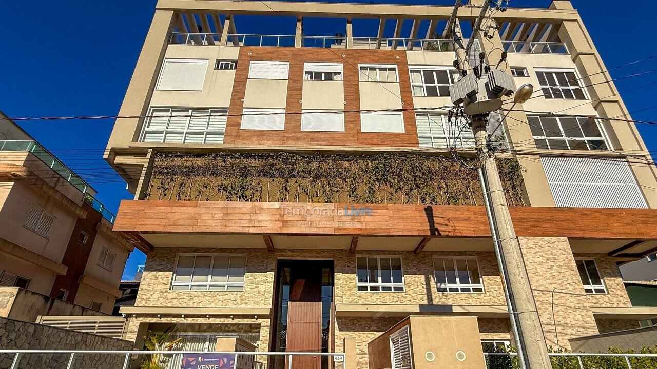 Apartment for vacation rental in Bombinhas (Mariscal)
