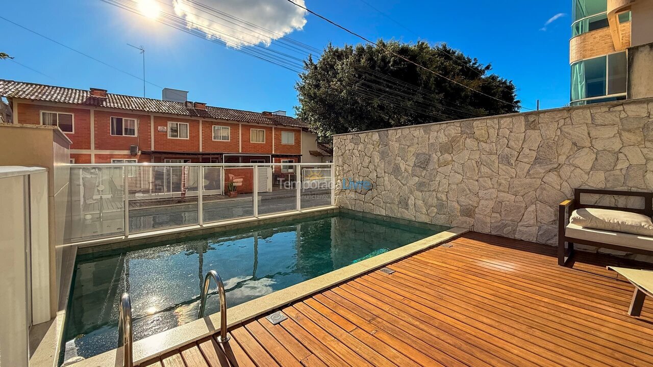 Apartment for vacation rental in Bombinhas (Mariscal)