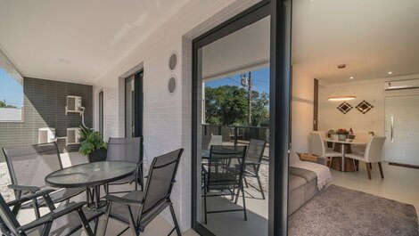 L004 - Garden Apartment 250m from the Sea in Canto Grande