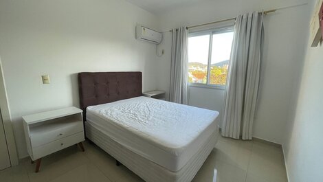 180- Penthouse for 6 people 50 meters from Bombas Beach