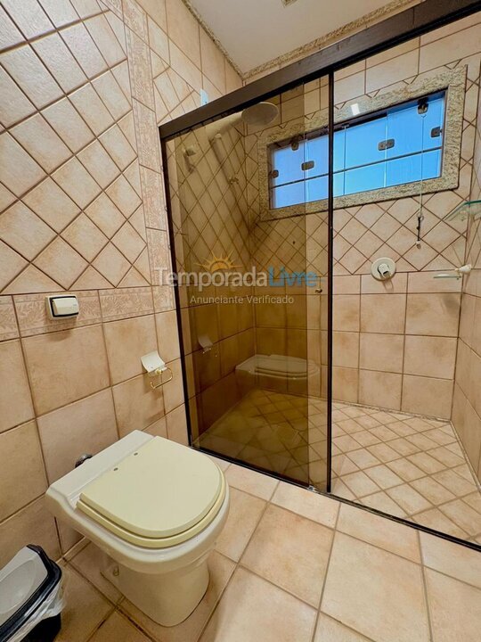 Casa para alquiler de vacaciones em Bombinhas (Praia de Bombas)