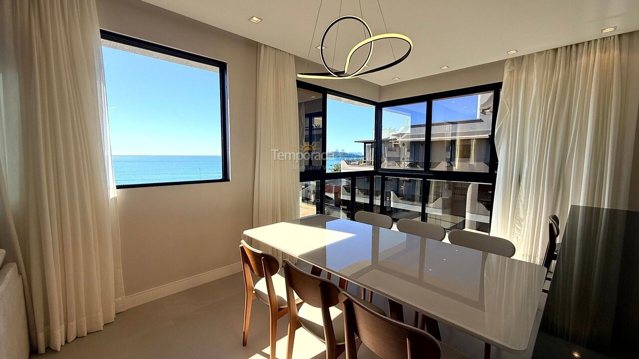 Apartment for vacation rental in Bombinhas (Praia de Bombas)